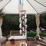 Yin & Yang Oda ve Kahvaltı