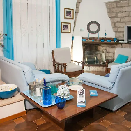 Yin & Yang 3* San Pantaleo