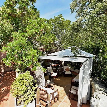 Yin & Yang Bed & Breakfast