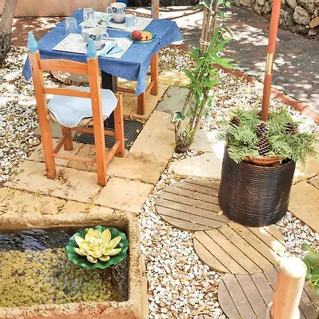 Yin & Yang 3* San Pantaleo