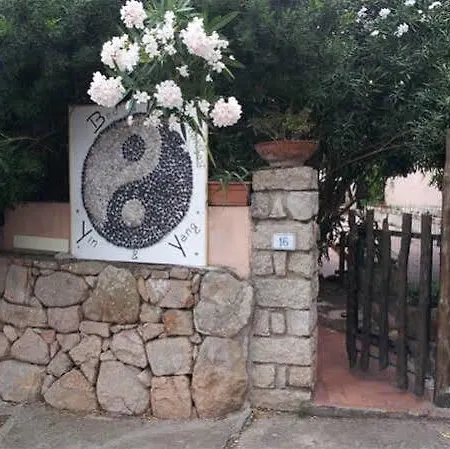 Yin & Yang 3* San Pantaleo